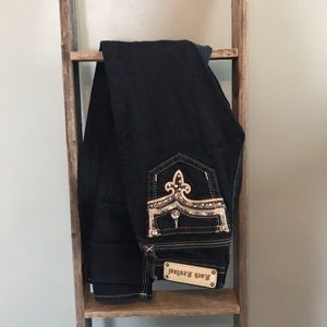 Rock revival dark wash skinny!